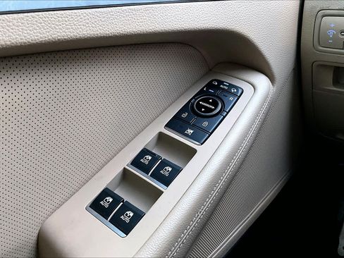 Used 2019 Genesis G80 3.8 w/ Sport Package 02 RWD image 14