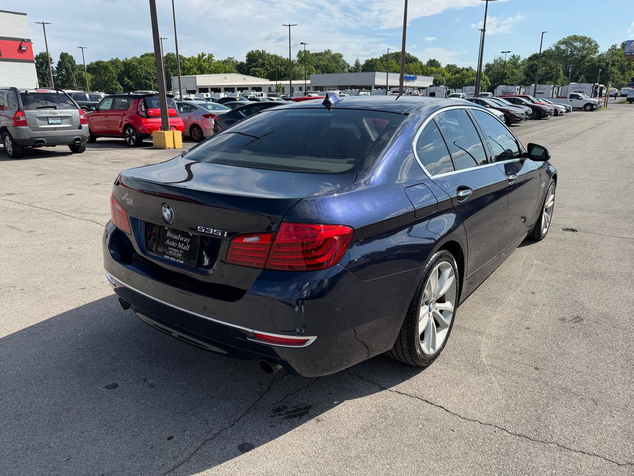 Used 2014 BMW 535i Sedan RWD image 3