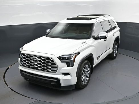 Used 2025 Toyota Sequoia 1794 Edition image 32