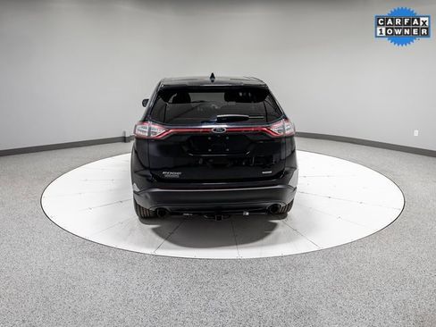 Used 2018 Ford Edge SE image 27