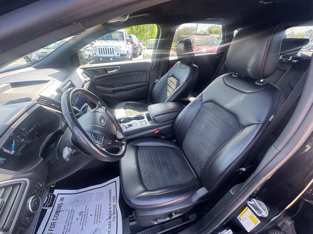 Used 2022 Ford Edge ST-Line AWD/4WD image 28