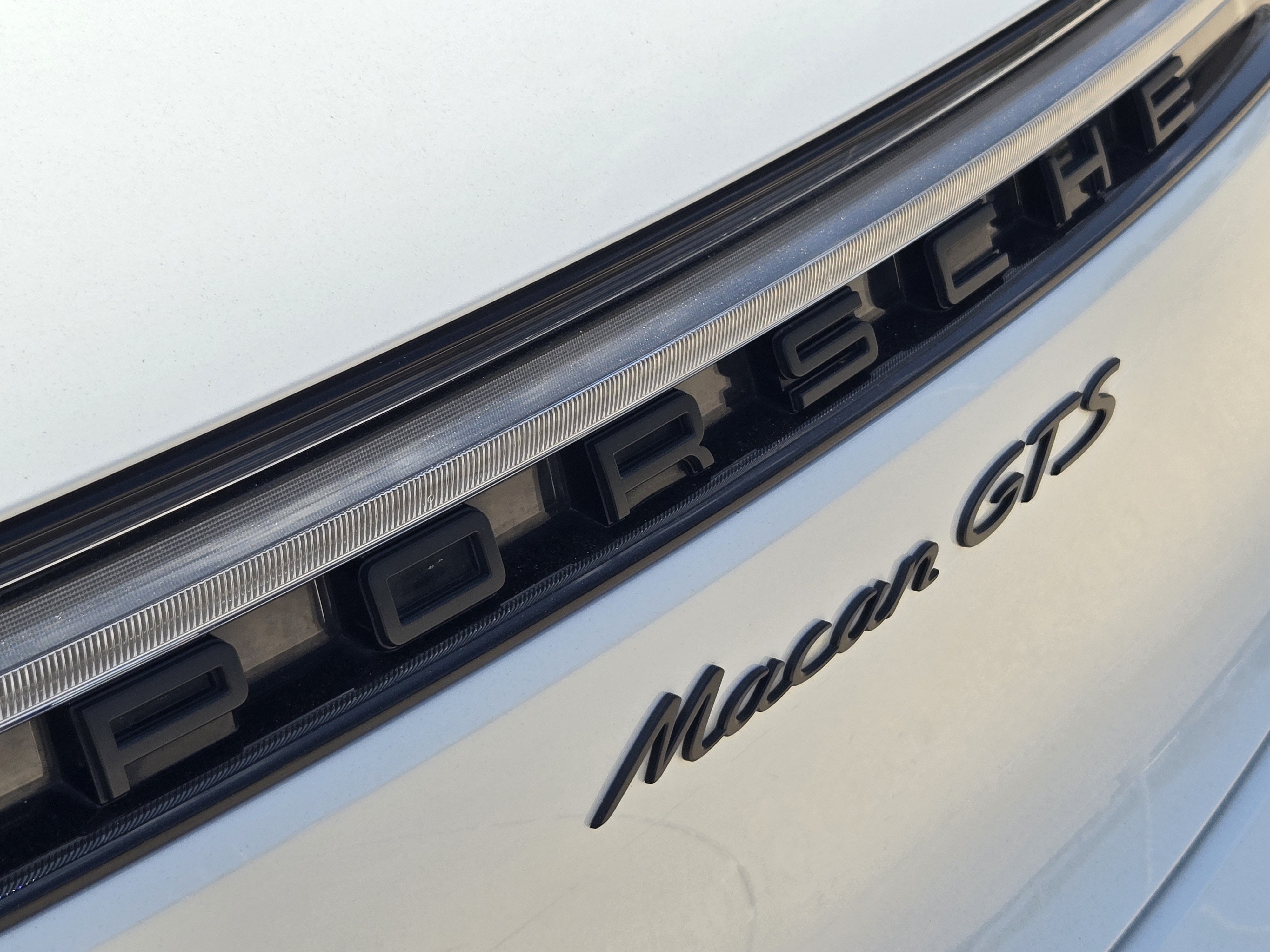Used 2022 Porsche Macan GTS AWD/4WD image 38