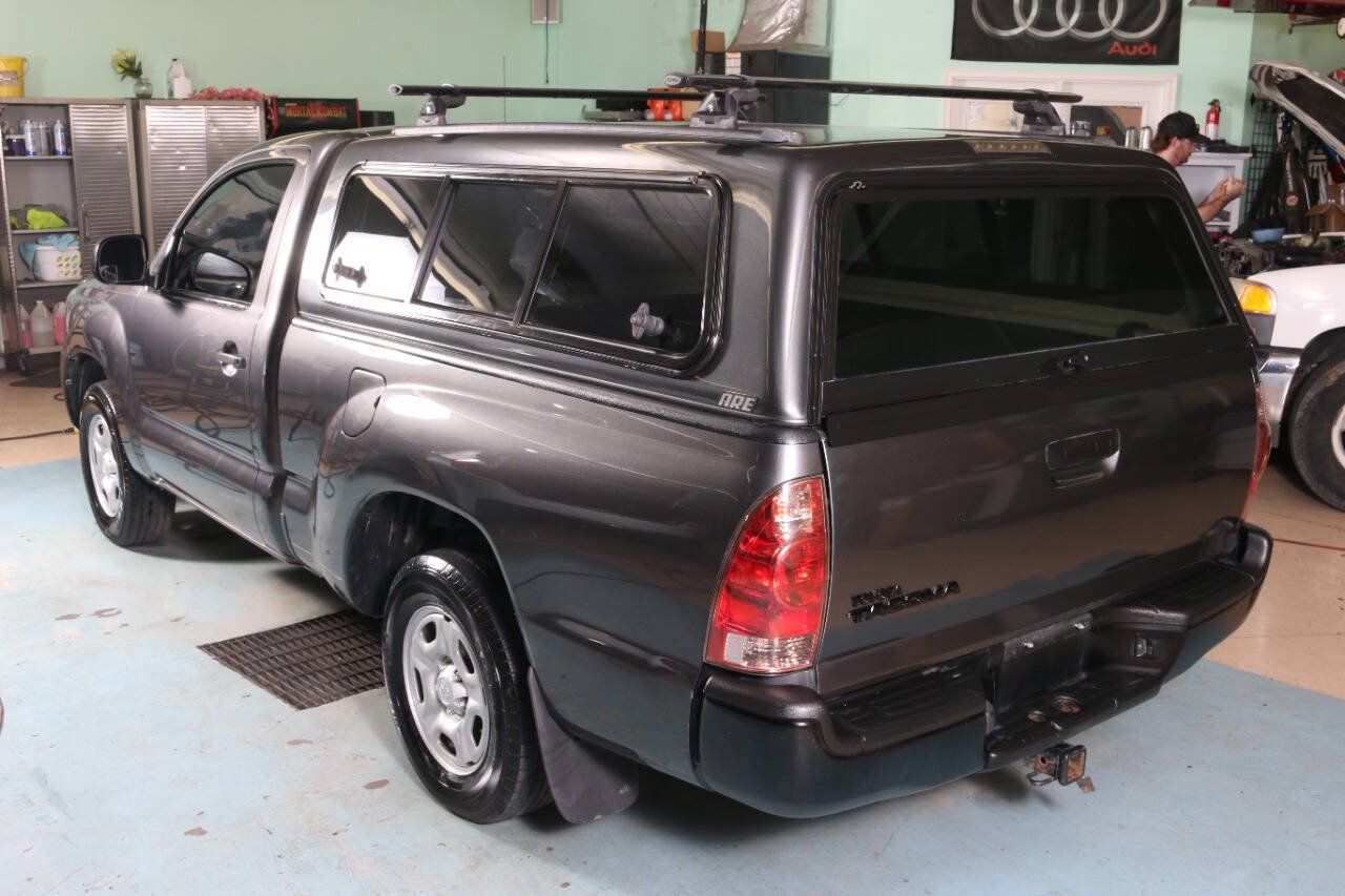 Used 2011 Toyota Tacoma 2WD Regular Cab image 29