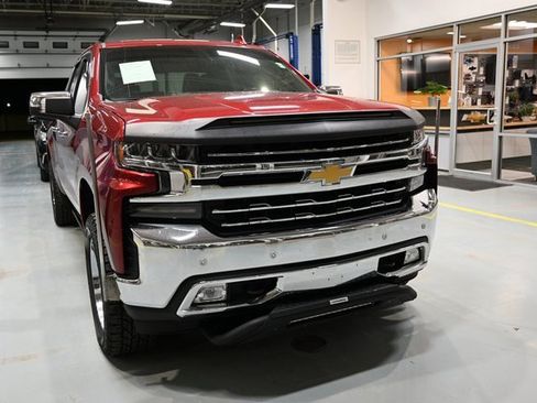 Used 2019 Chevrolet Silverado 1500 LTZ image 3