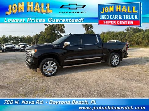Used 2025 Chevrolet Silverado 1500 High Country AWD/4WD image 3