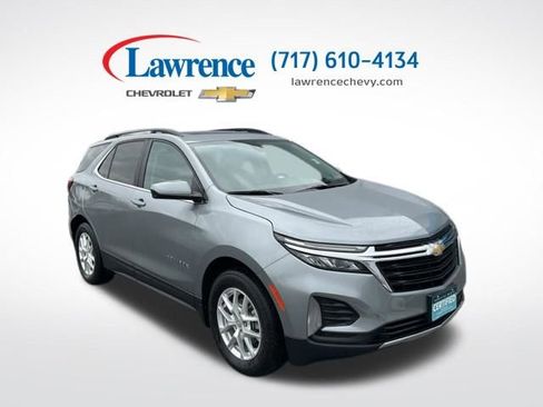 Certified 2024 Chevrolet Equinox LT w/ LPO, Floor Liner Package image 1