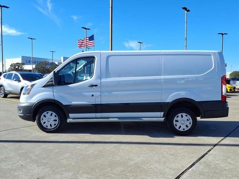 Used 2024 Ford Transit 250 Low Roof w/ Exterior Upgrade Package image 3