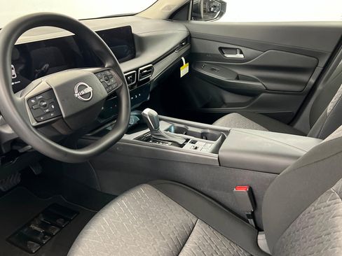 New 2026 Nissan Sentra SV FWD image 15