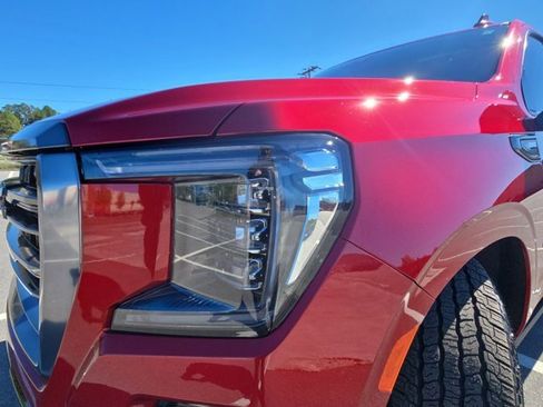 Used 2024 GMC Yukon AT4 w/ AT4 Premium Plus Package image 32