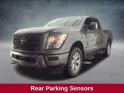 Used 2024 Nissan Titan SV w/ SV Convenience Package image 19