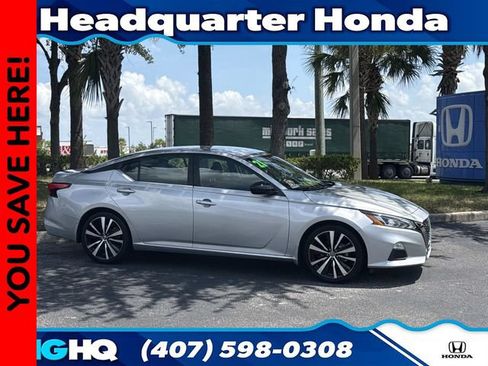 Used 2021 Nissan Altima 2.5 SR FWD image 1