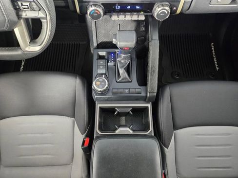 Used 2024 Toyota Tacoma TRD Off-Road image 25