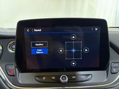 Used 2025 Chevrolet Blazer LT FWD image 47