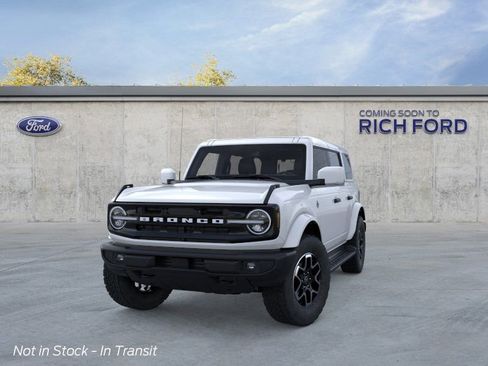New 2026 Ford Bronco Outer Banks AWD/4WD image 3