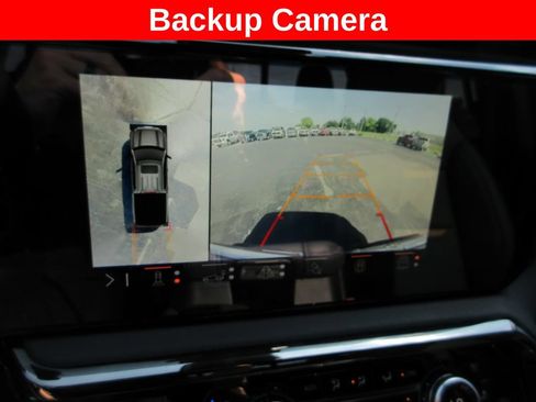 Used 2024 GMC Sierra 1500 AT4 w/ Technology Package AWD/4WD image 17