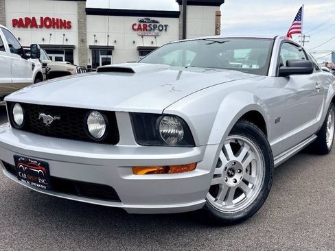 Used 2007 Ford Mustang GT Premium RWD image 1
