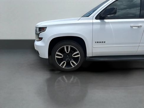 Used 2018 Chevrolet Tahoe Premier AWD/4WD image 15
