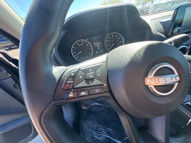 Used 2024 Nissan Sentra S FWD image 17
