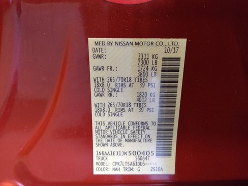 Used 2018 Nissan Titan SV image 33