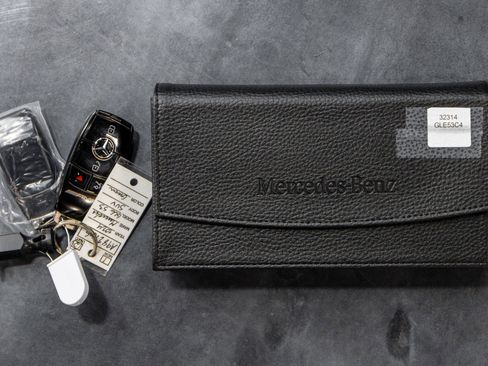 Used 2024 Mercedes-Benz GLE 53 AMG 4MATIC Coupe image 81