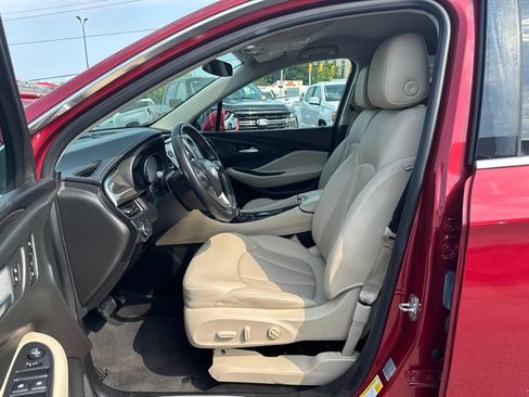 Used 2019 Buick Envision Essence FWD image 11