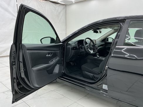 Used 2023 Nissan Sentra SV w/ All-Weather Package FWD image 16