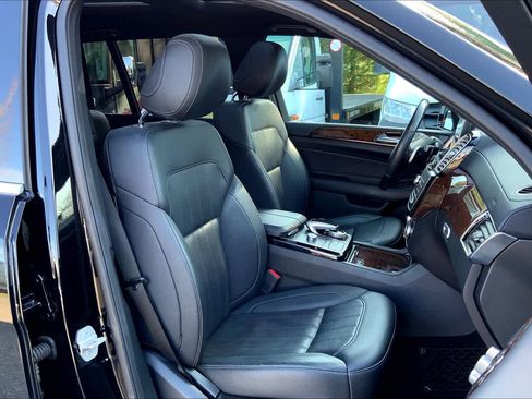 Used 2018 Mercedes-Benz GLS 450 GLS 450 image 8