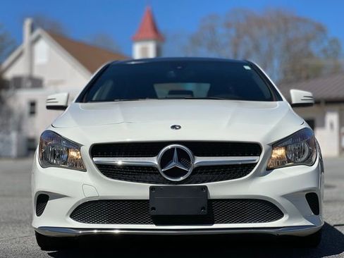 Used 2018 Mercedes-Benz CLA 250 4MATIC image 2