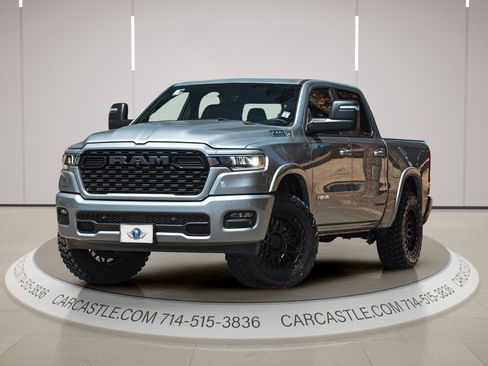 Used 2025 RAM 1500 Big Horn image 1