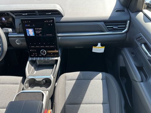 New 2026 GMC Terrain Elevation image 30