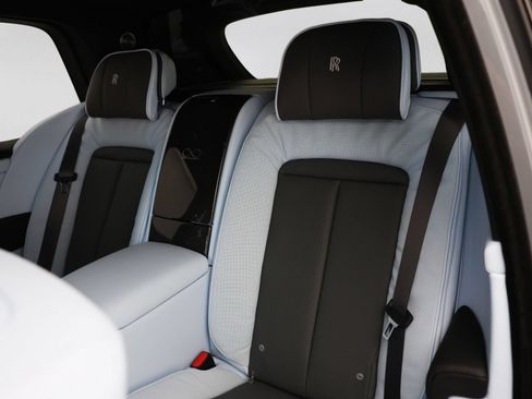 Certified 2025 Rolls-Royce Cullinan Black Badge AWD/4WD image 49
