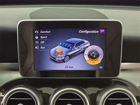 Used 2018 Mercedes-Benz C 300 4MATIC Sedan image 19