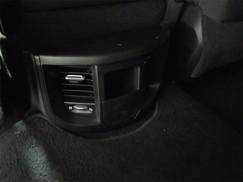 Used 2024 RAM 3500 Tradesman w/ Chrome Appearance Group image 8