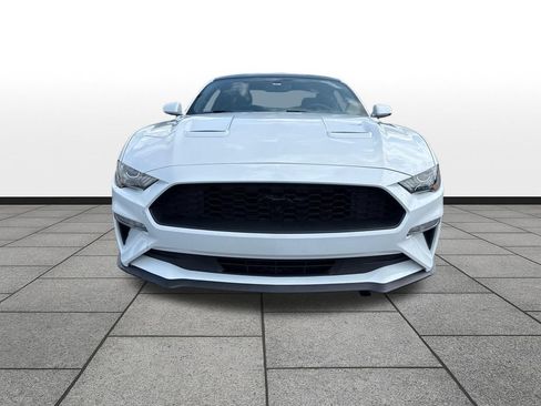Used 2020 Ford Mustang Coupe w/ Equipment Group 101A RWD image 8