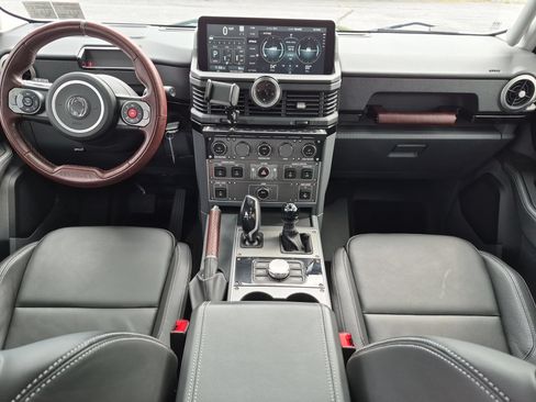 Used 2024 INEOS Grenadier Station Wagon AWD/4WD image 20