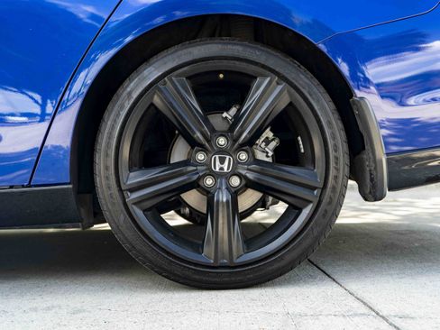 Used 2025 Honda Accord Sport image 15