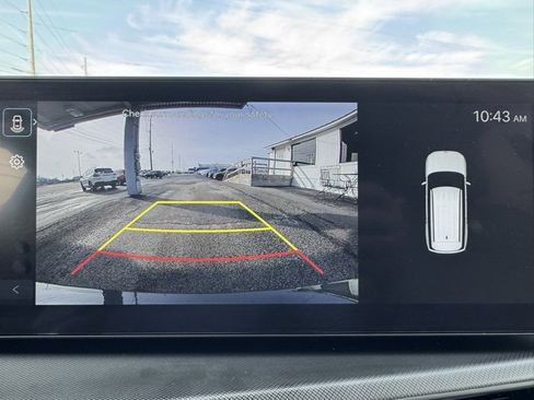 Used 2025 Hyundai Santa Fe SEL image 9