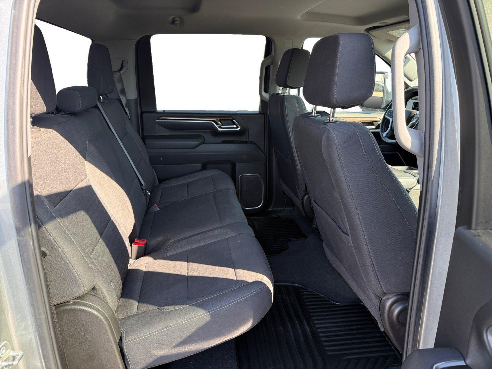 Used 2025 Chevrolet Silverado 2500 LT w/ Convenience Package AWD/4WD image 23