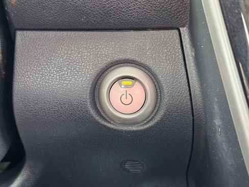 Used 2017 Nissan Leaf SV FWD image 18