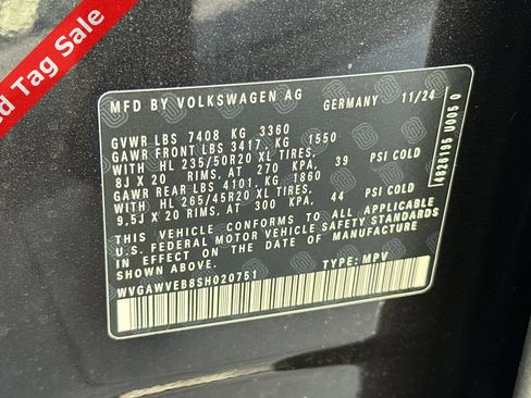 New 2025 Volkswagen ID. Buzz Pro S image 25