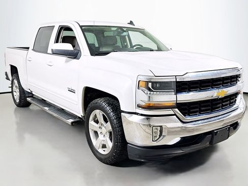 Used 2017 Chevrolet Silverado 1500 LT w/ Texas Edition image 3