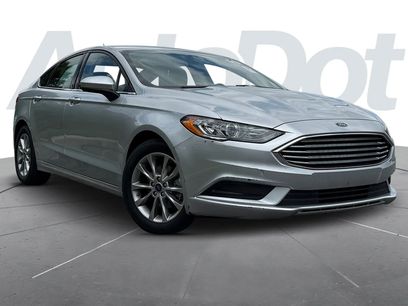 Used 2017 Ford Fusion SE