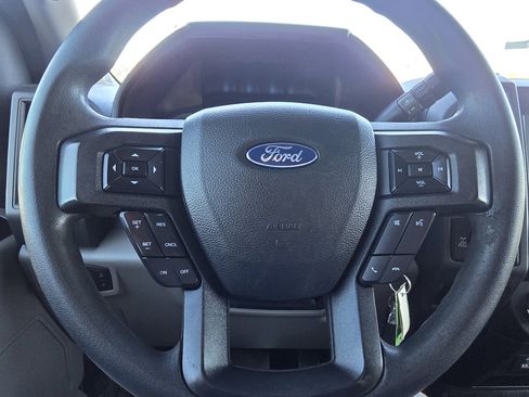 Used 2022 Ford F250 XL w/ STX Appearance Package image 23