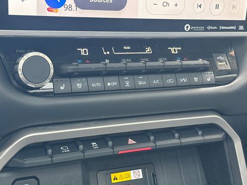 Certified 2024 Toyota Sequoia Limited image 22