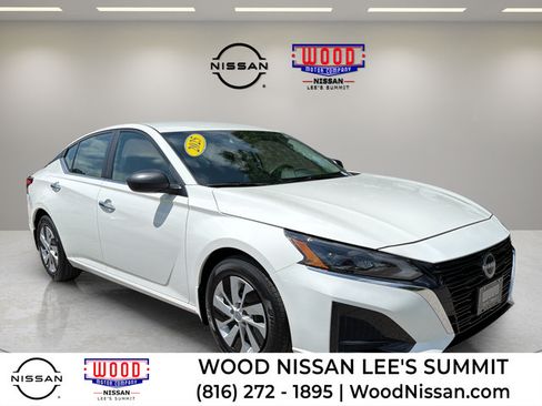 Certified 2025 Nissan Altima 2.5 S FWD image 1