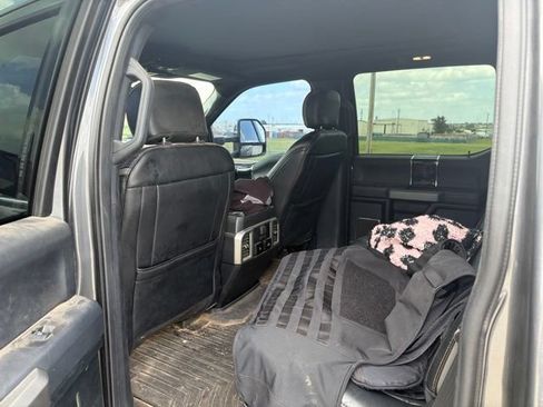 Used 2021 Ford F250 Platinum AWD/4WD image 3