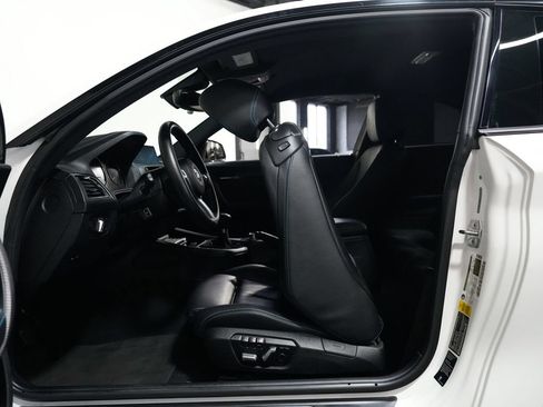 Used 2018 BMW M2 w/ Executive Package RWD image 30
