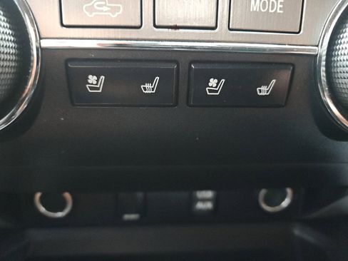 Used 2014 Toyota Tundra 1794 Edition image 16