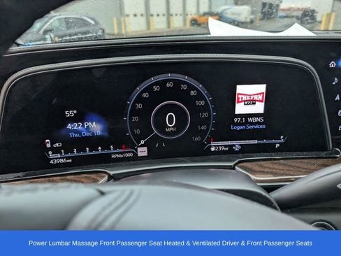 Used 2023 Cadillac Escalade Sport Platinum w/ LPO, ONYX Package image 22