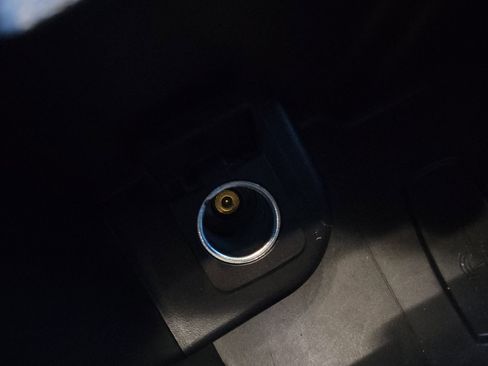 Used 2024 Ford Ranger XL image 9